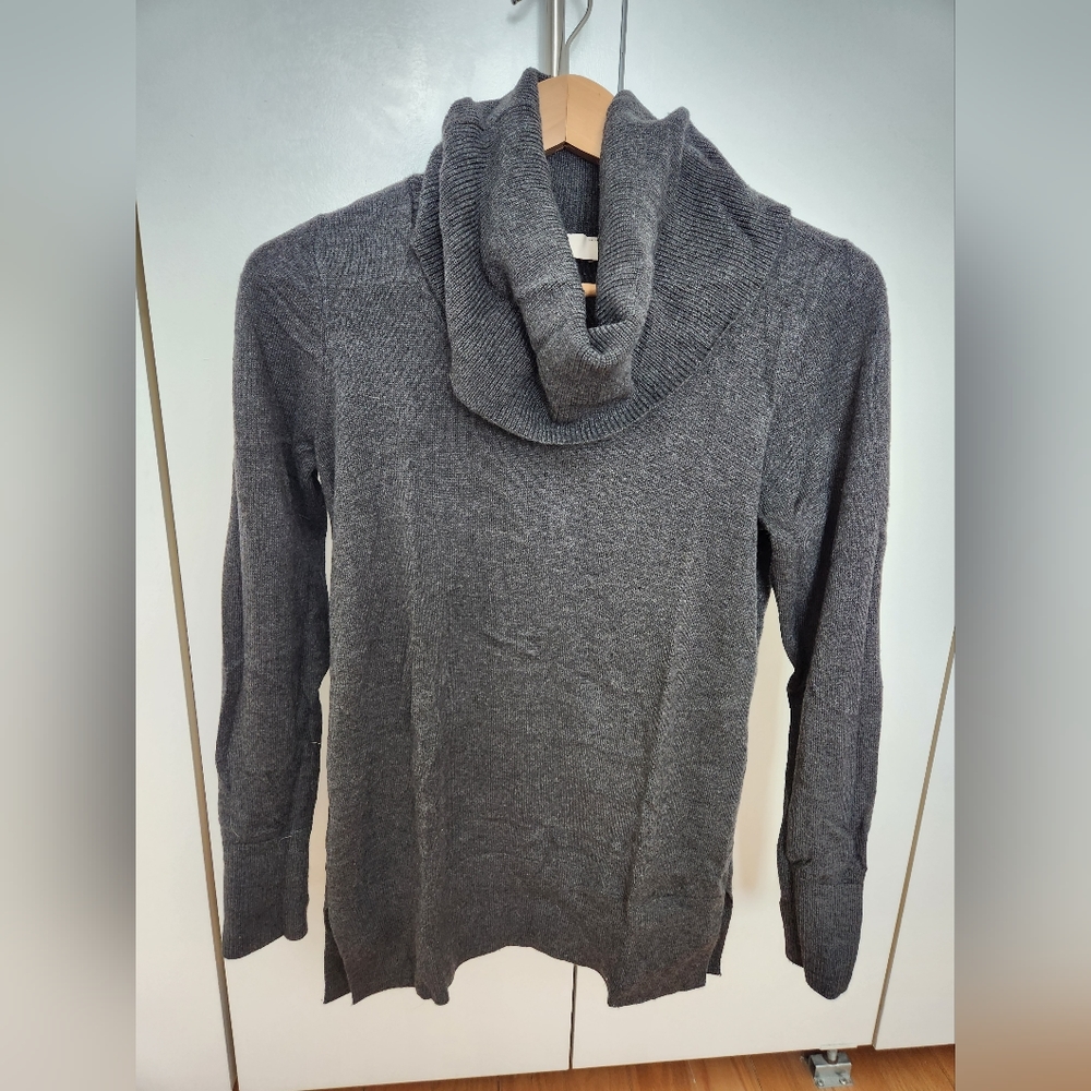 Cowl neck heather gray sweater